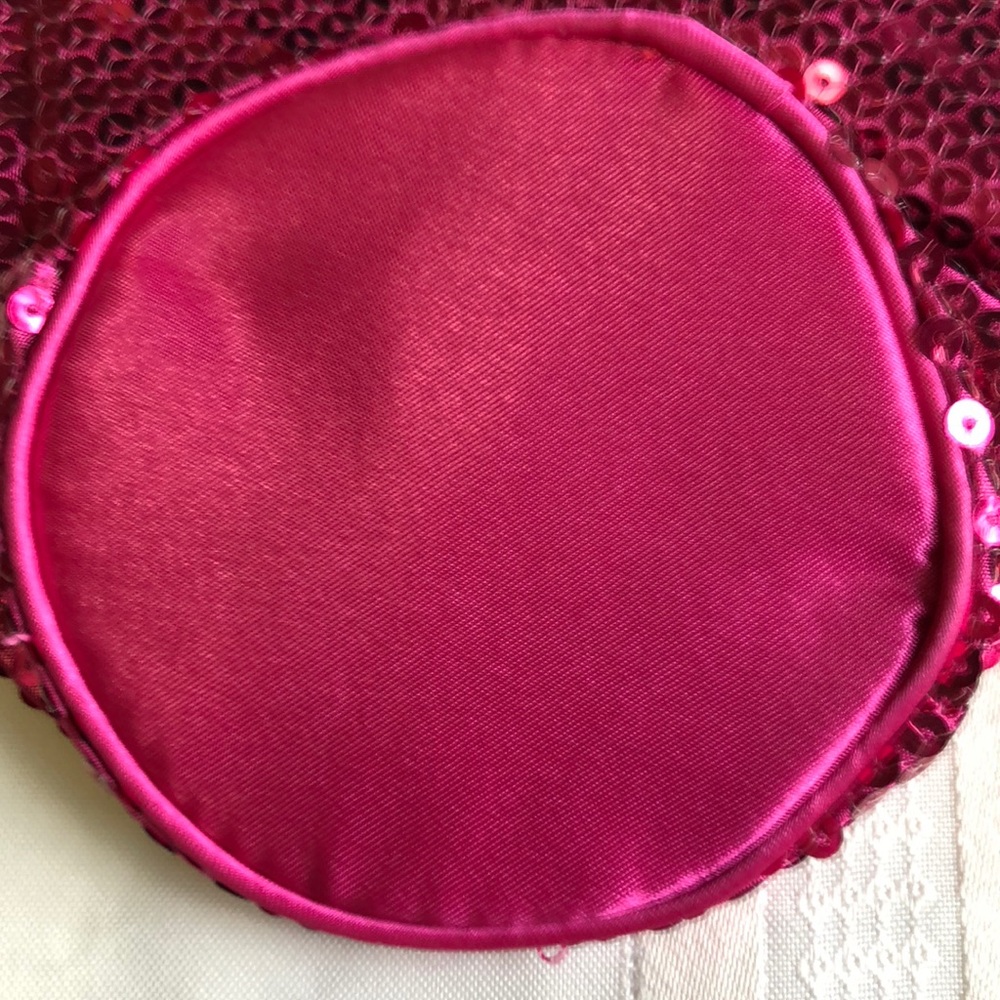 Victoria’s Secret pink sequined drawstring giftbag - Picture 3 of 7